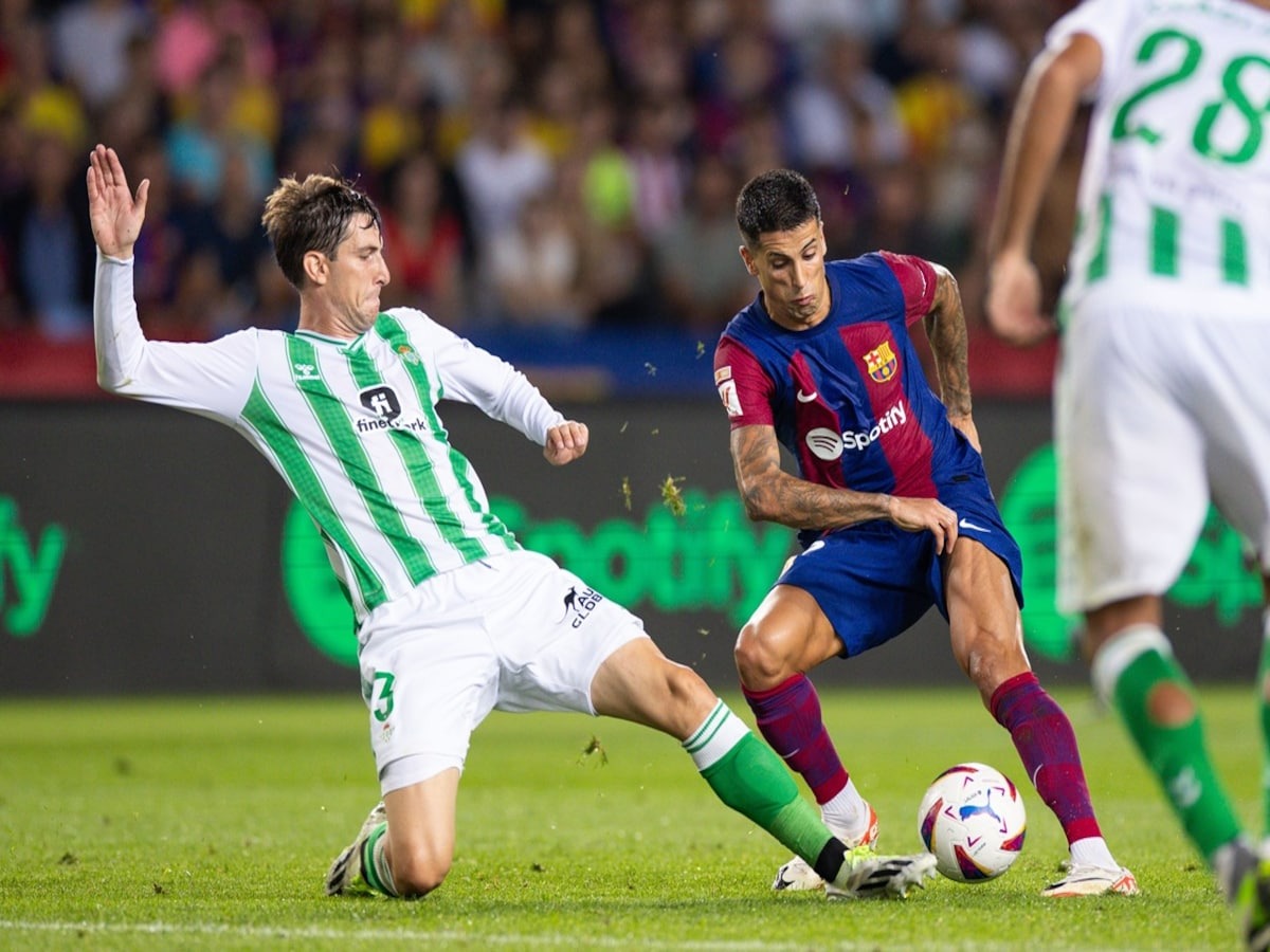 Nhận định soi kèo Betis vs Barcelona lúc 22h15 ngày 7/12/2024