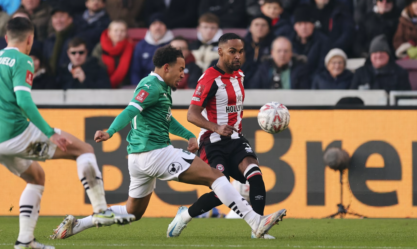 Brentford vs Plymouth Argyle (22:00 &#8211; 11/01) | Xem lại trận đấu