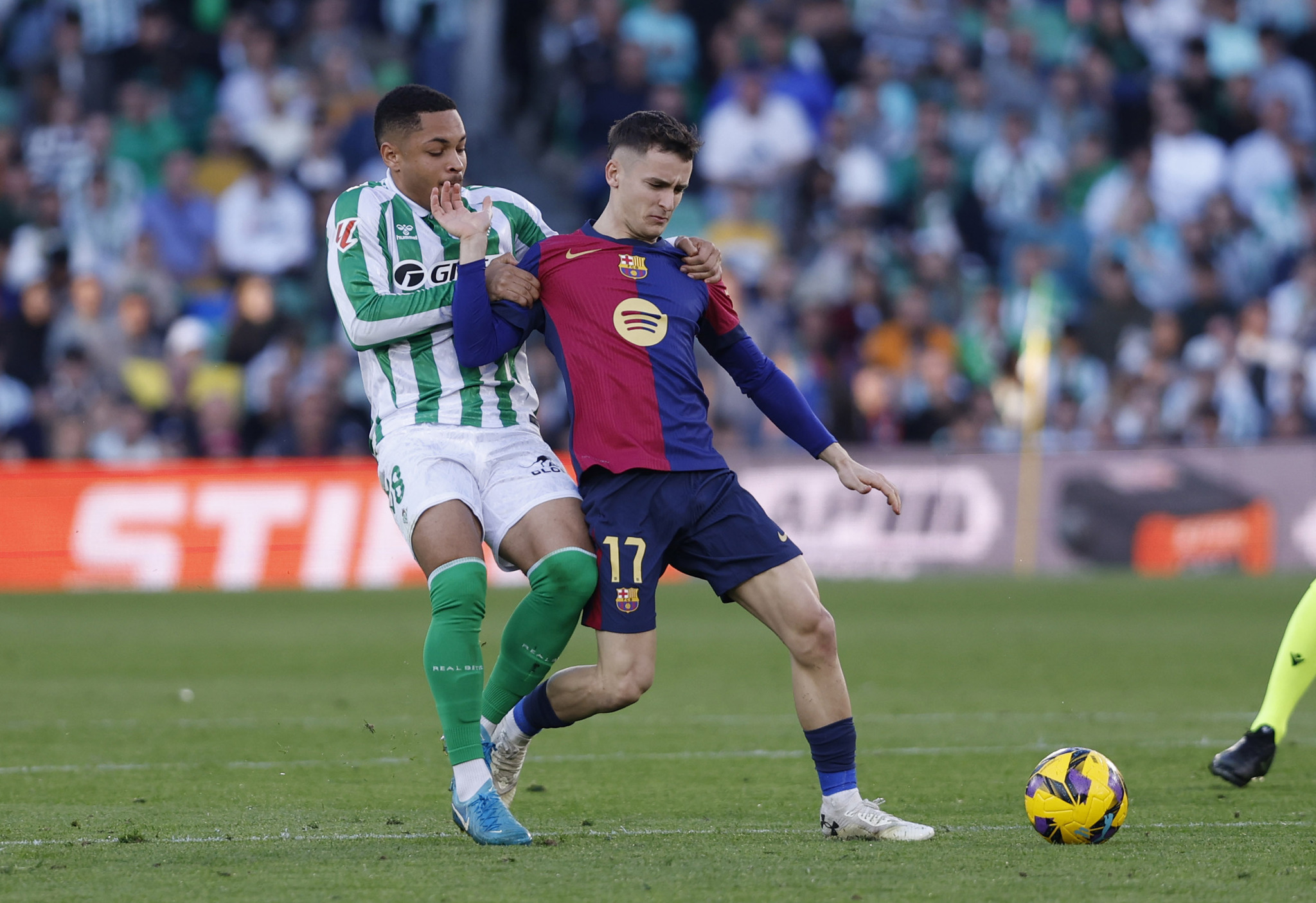 Nhận định soi kèo Barcelona vs Real Betis lúc 03h00 ngày 16/1/2025