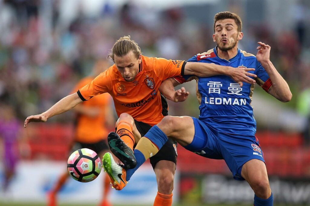 nhan-dinh-soi-keo-brisbane-roar-vs-newcastle-jets-luc-16h00-ngay-7-1-2025-1