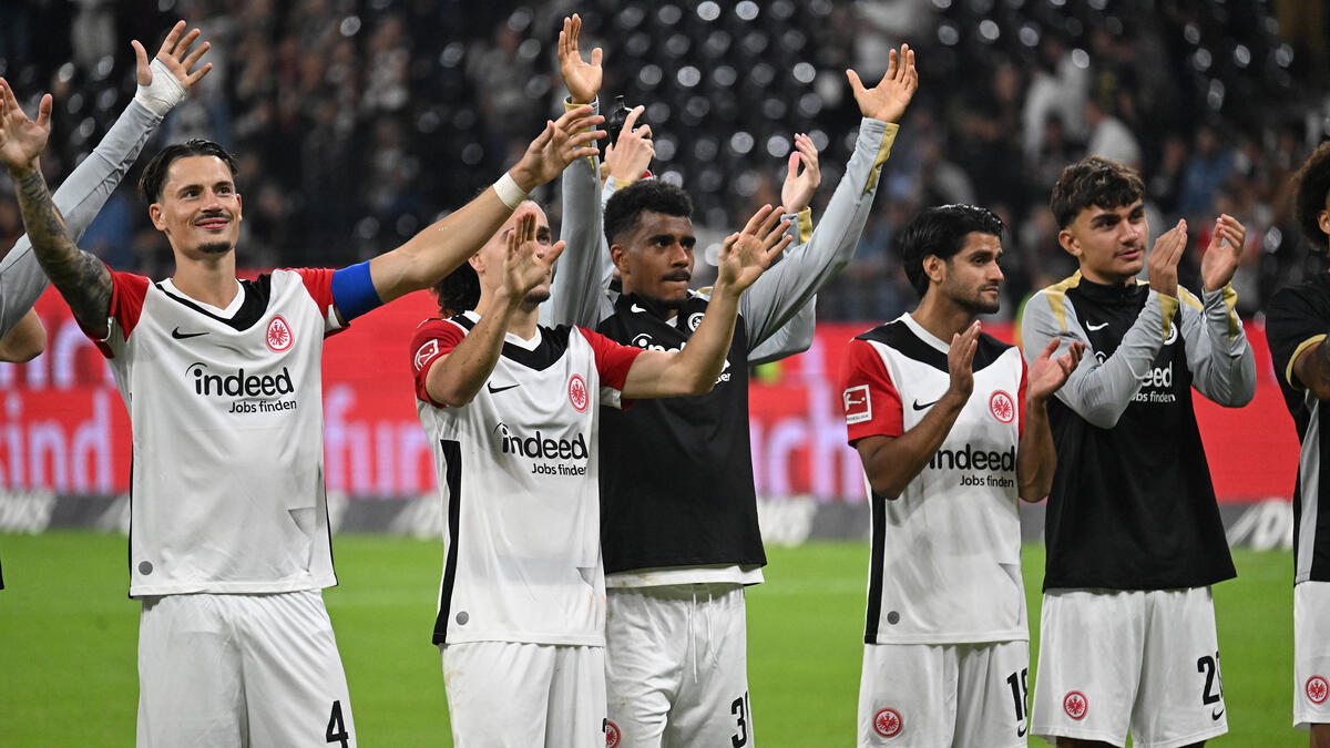 Nhận định soi kèo Frankfurt vs Ferencvaros lúc 03h00 ngày 24/1/2025