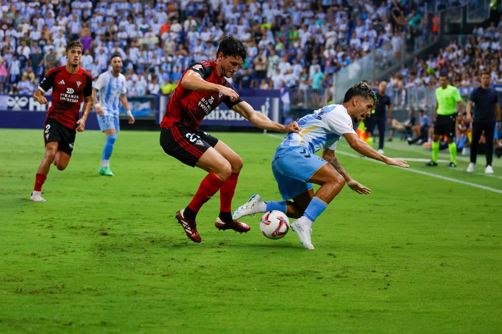 Nhận định soi kèo Mirandes vs Malaga lúc 02h30 ngày 21/2/2025