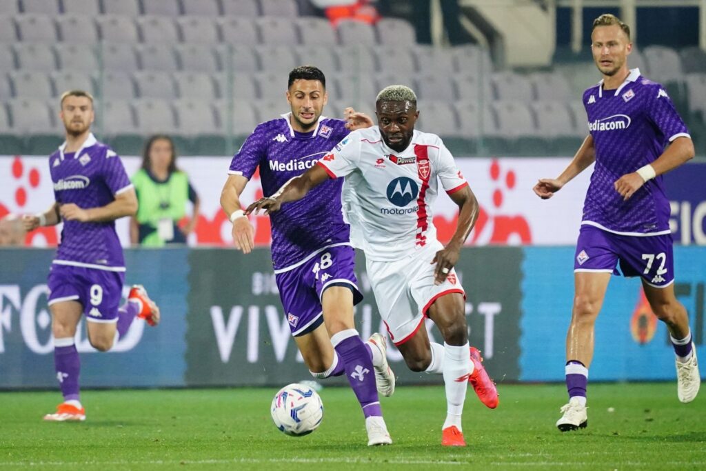 nhan-dinh-soi-keo-monza-vs-fiorentina-luc-02h45-ngay-14-1-2025-1